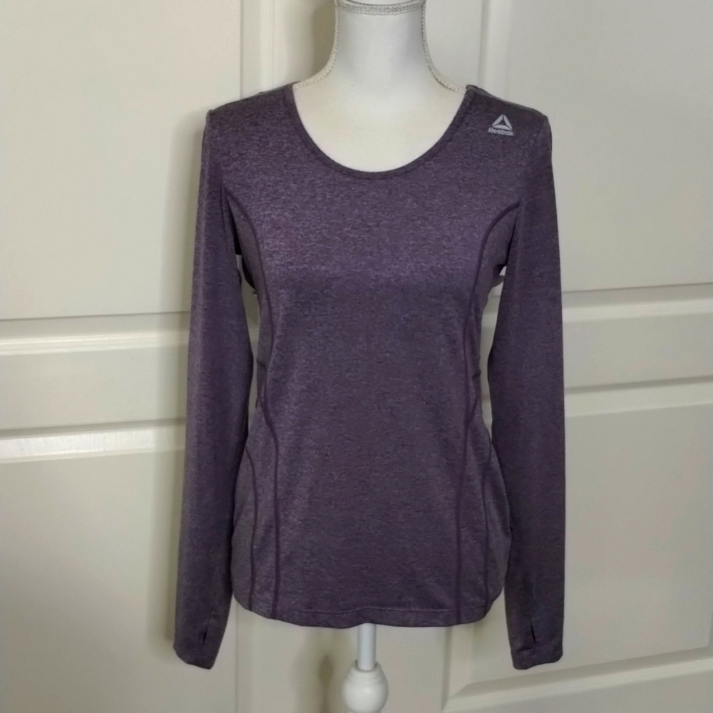 Reebok light purple size XS athletic top with thumb holes fitted long sleeve